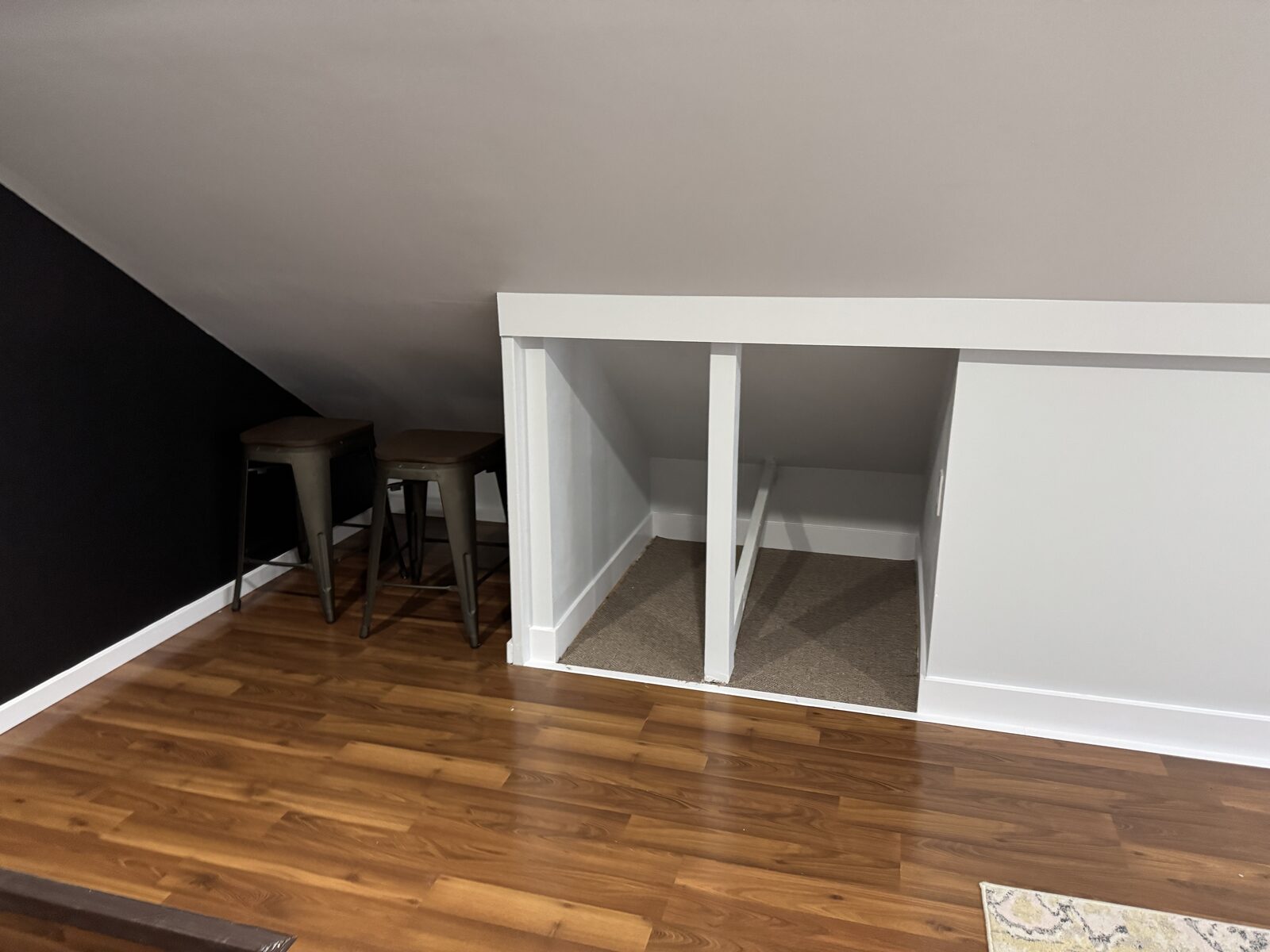 Upper level sitting nook alternate view